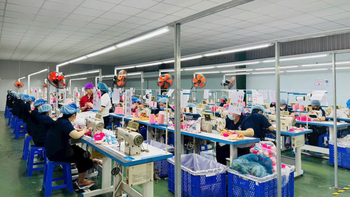 Xưởng Sản Xuất Gấu Bông In Logo Theo Yêu Cầu Giá Sỉ Tốt Nhất 2026